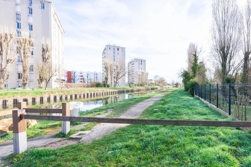 Appartement - 64 m² - 3 pièces