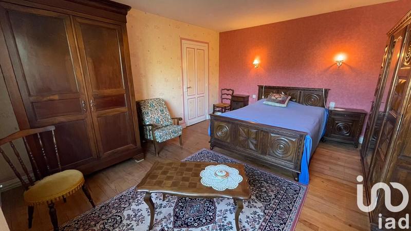 Maison - 237 m² - 7 pièces