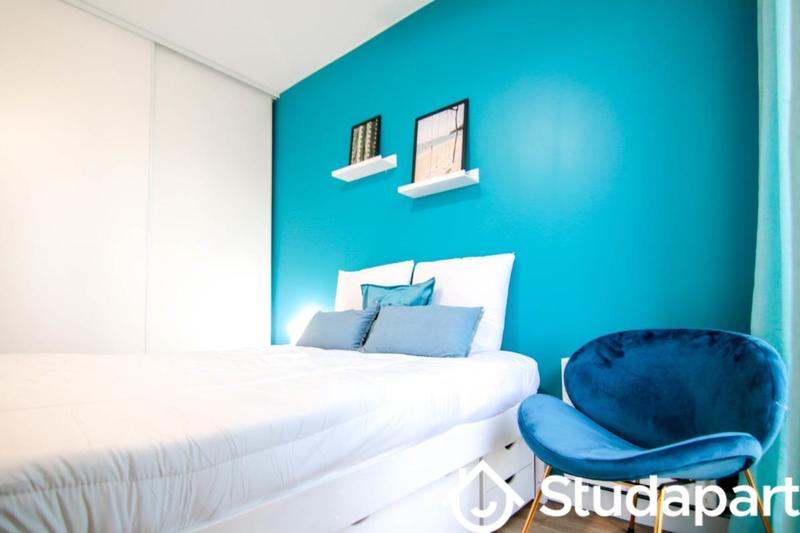 Chambre - 10 m² - 1 pièce