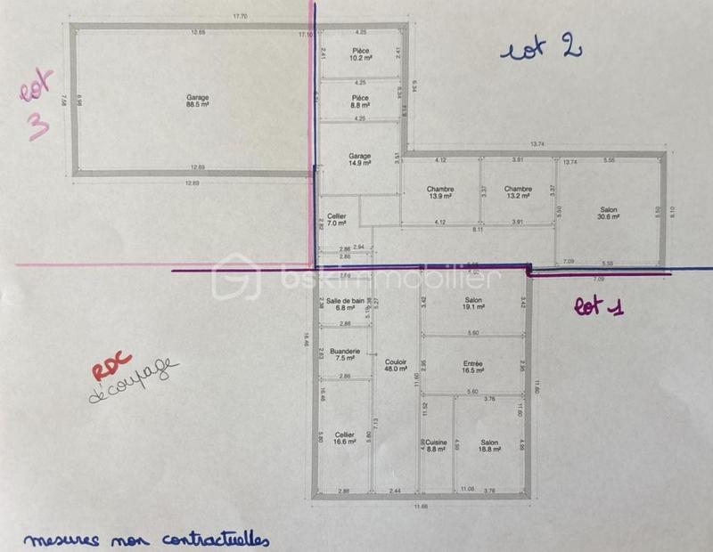 Propriété - 268 m² - 8 pièces