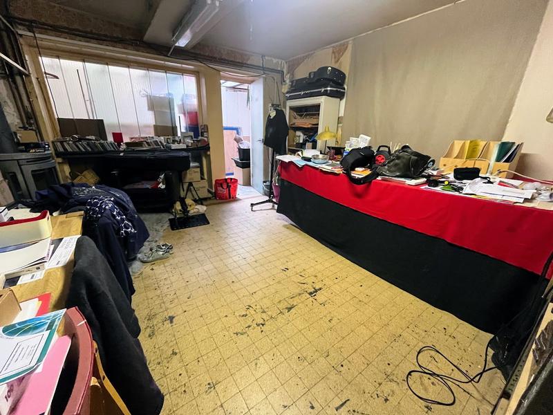 Loft - 181 m² - 5 pièces