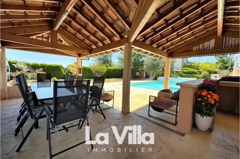 Villa - 171 m² - 6 pièces