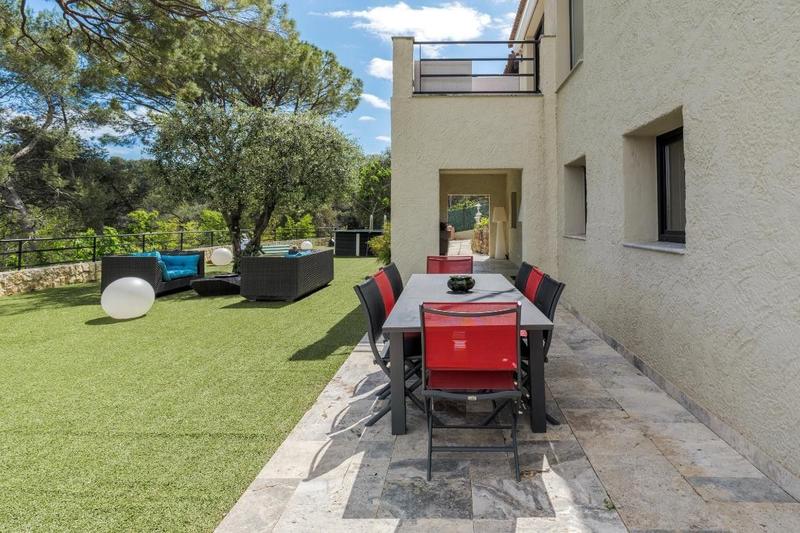 Villa - 193 m² - 3 pièces