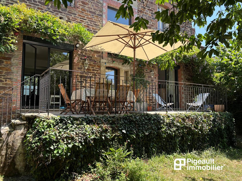 Maison - 156 m² - 7 pièces