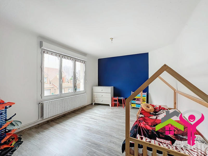 Maison - 115 m² - 4 pièces