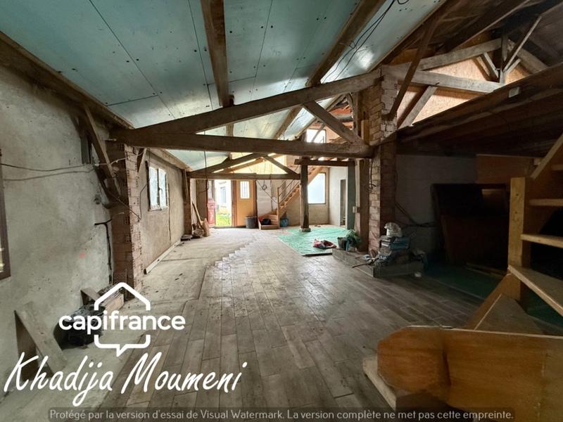 Maison - 90 m² - 4 pièces