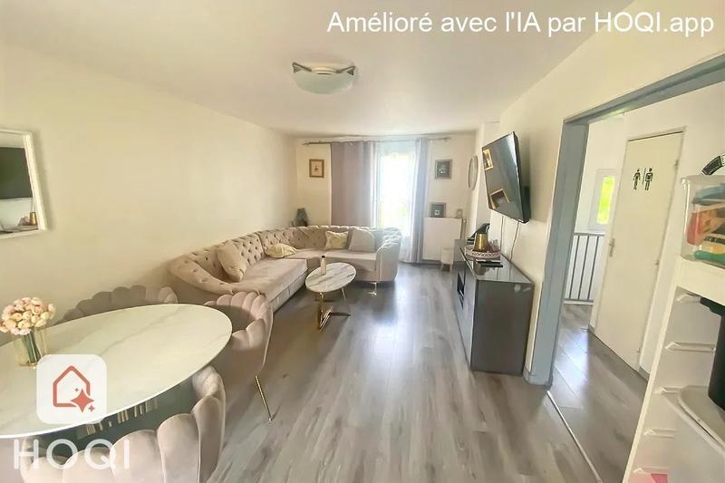 Maison - 86 m² - 6 pièces