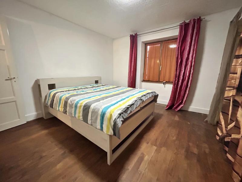 Maison - 208 m² - 8 pièces