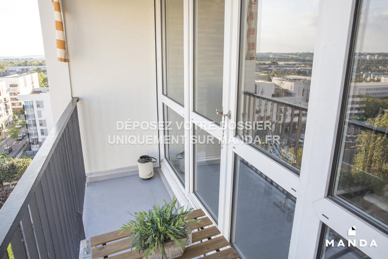 Chambre - 9 m² - 4 pièces