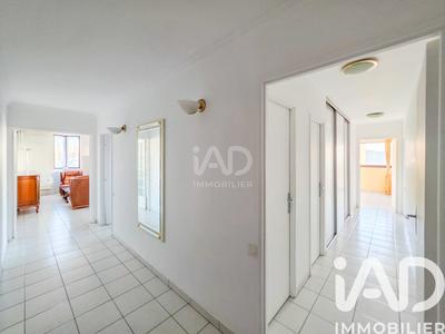Appartement - 85 m² - 4 pièces