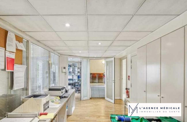 Bureau - 206 m²