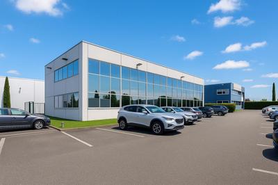 Local commercial - 2 230 m²