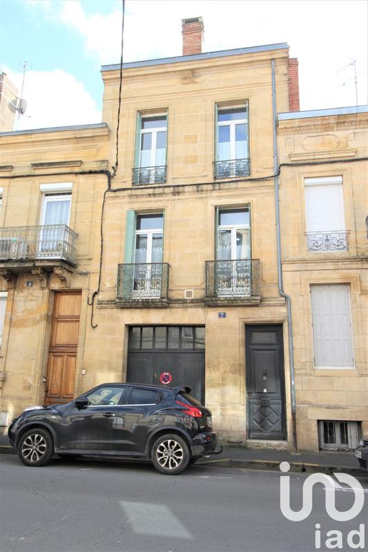 Maison de ville - 237 m² - 6 pièces