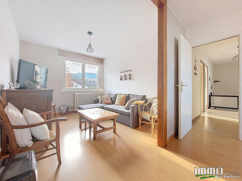 Maison - 95 m² - 5 pièces