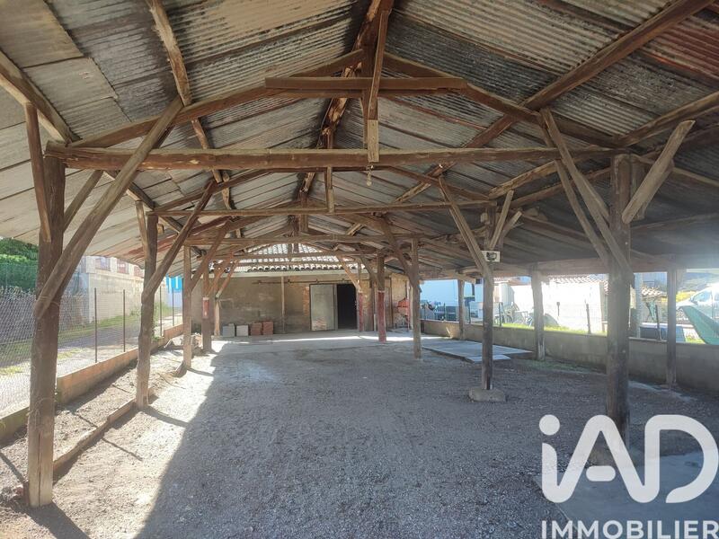 Maison - 122 m² - 4 pièces