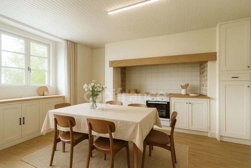 Maison - 93 m² - 4 pièces