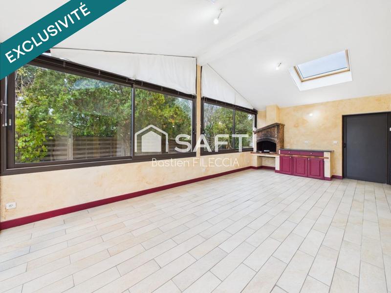 Maison - 174 m² - 6 pièces