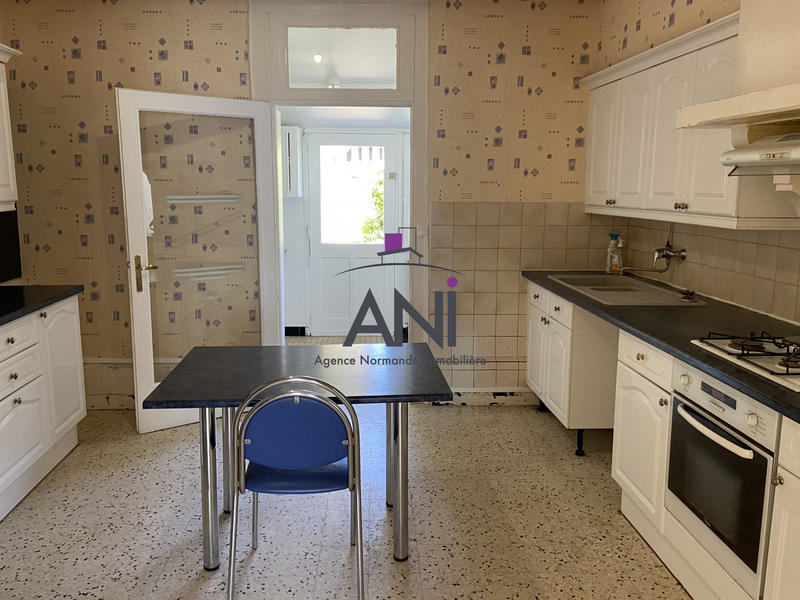 Maison - 111 m² - 6 pièces