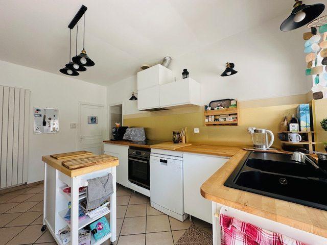 Maison ancienne - 287 m² - 10 pièces