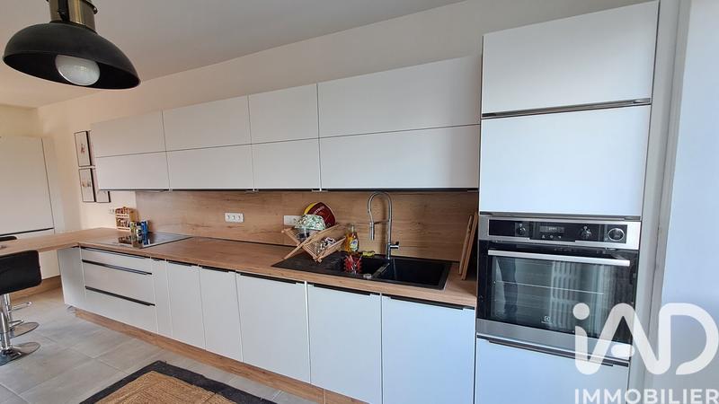 Maison de ville - 211 m² - 9 pièces