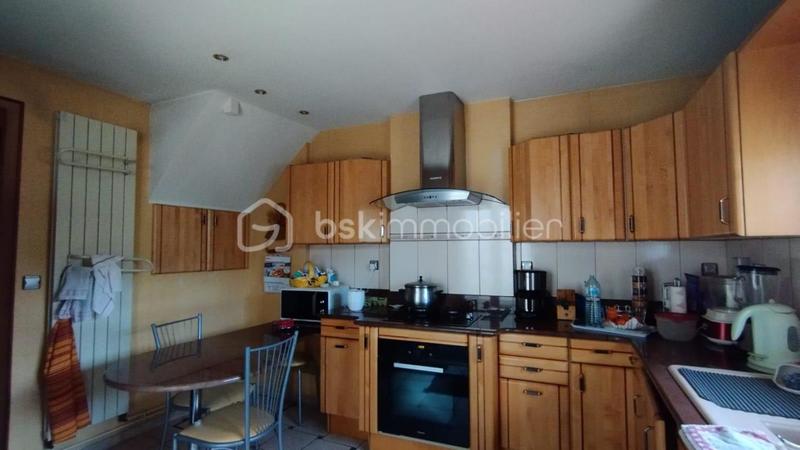 Demeure - 228 m² - 8 pièces