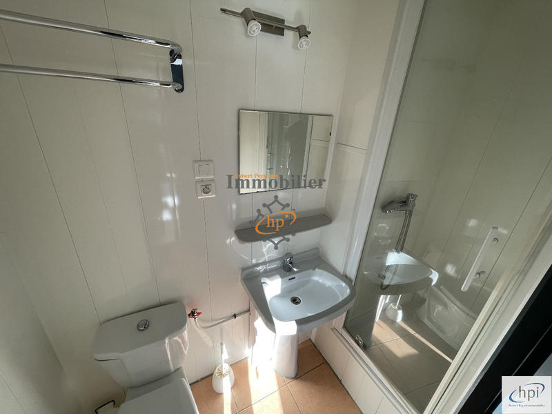 Appartement - 15 m² - 1 pièce