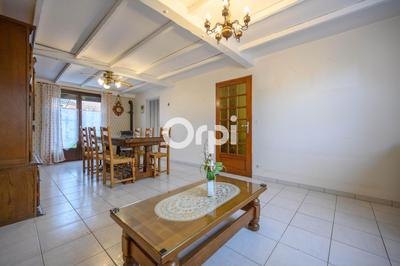 Maison - 87 m² - 4 pièces