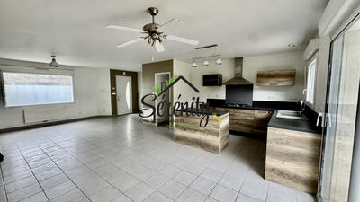 Maison - 97 m² - 6 pièces