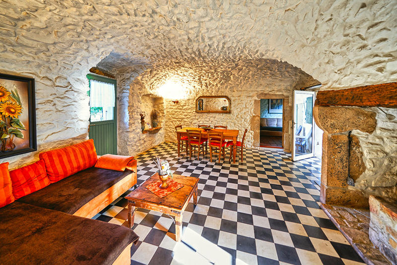 Bastide - 433 m² - 14 pièces