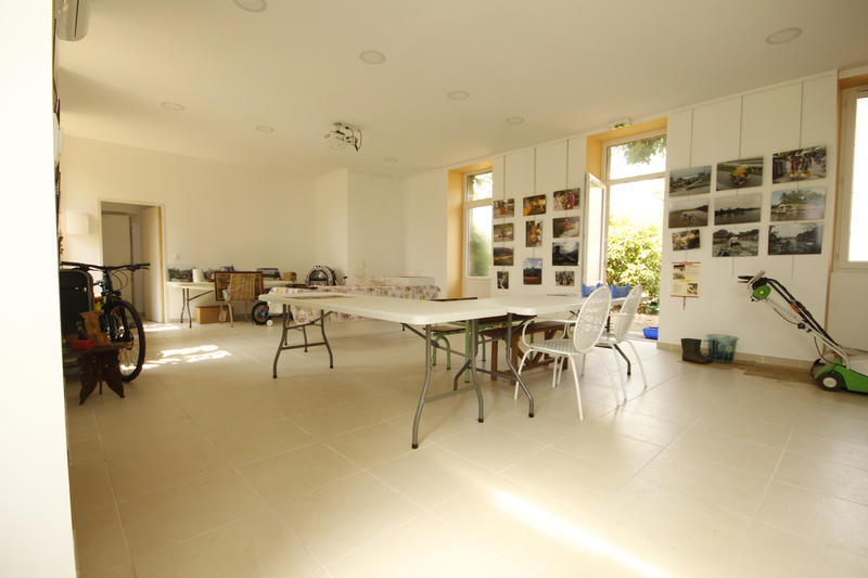 Maison - 230 m² - 6 pièces