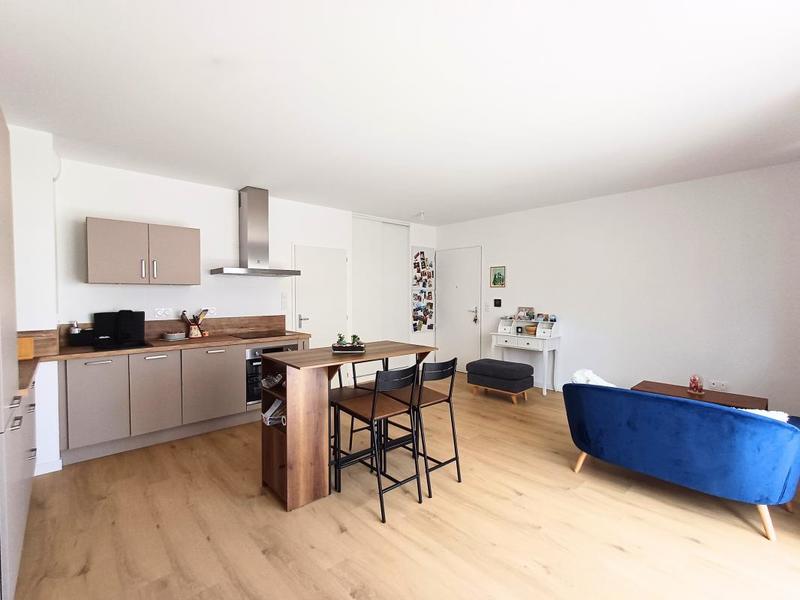 Appartement - 64 m² - 3 pièces