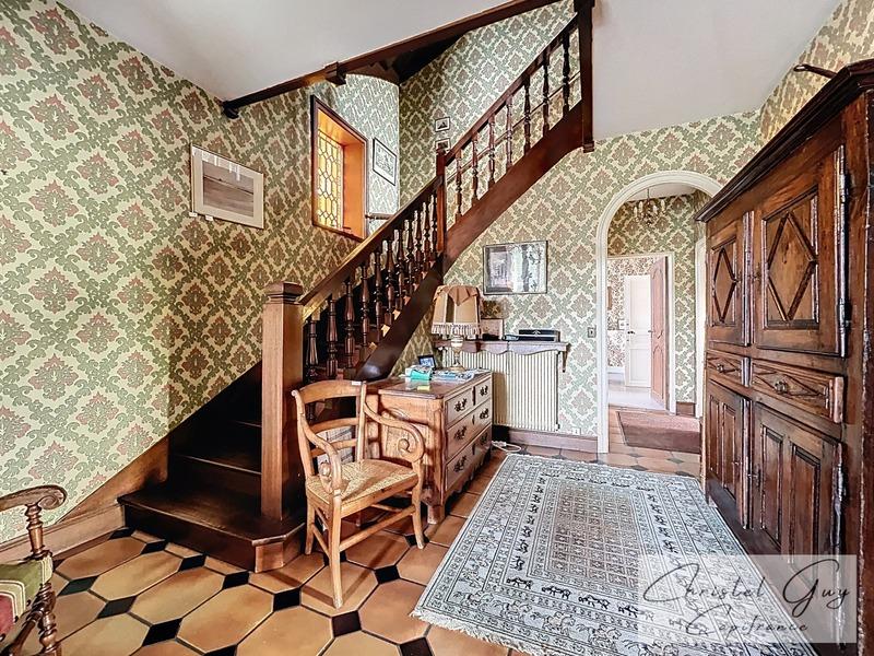 Maison bourgeoise - 291 m² - 12 pièces