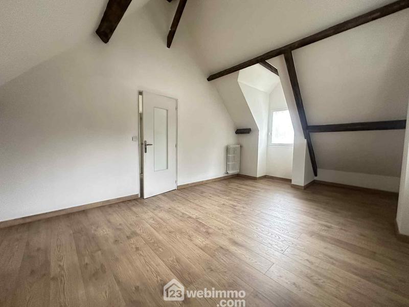 Maison - 140 m² - 8 pièces