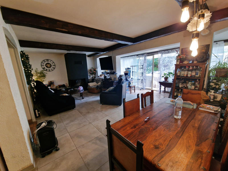 Maison - 182 m² - 5 pièces