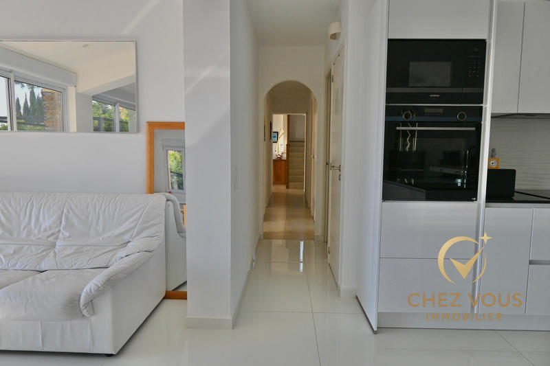 Villa - 200 m² - 7 pièces