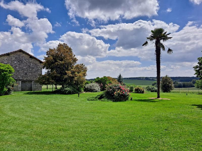 Maison - 295 m² - 7 pièces