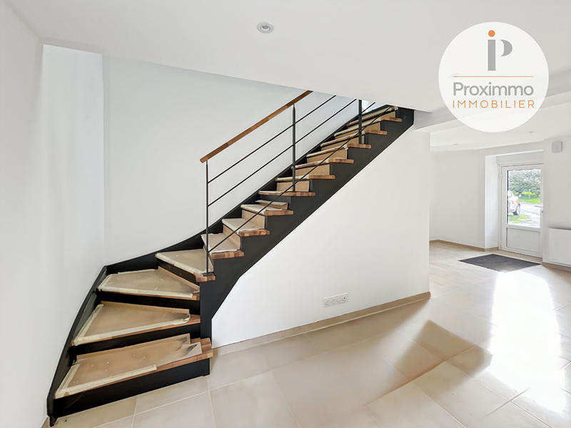 Maison - 112 m² - 5 pièces