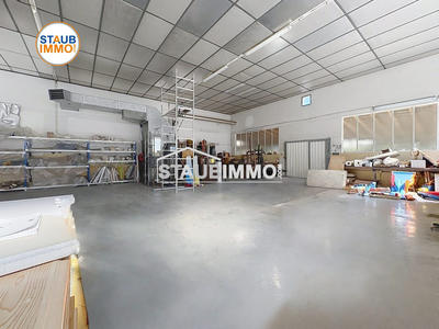 Local d'activités - 220 m²