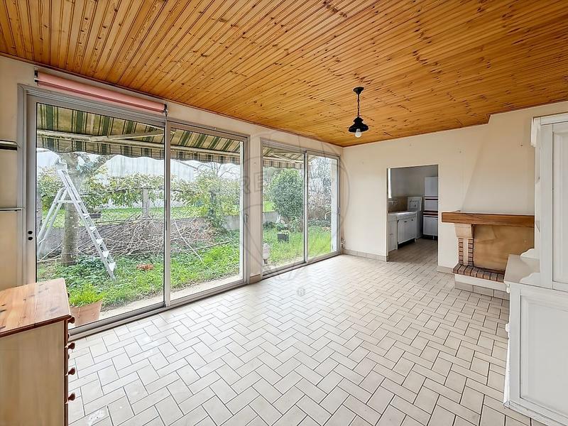 Maison - 111 m² - 4 pièces