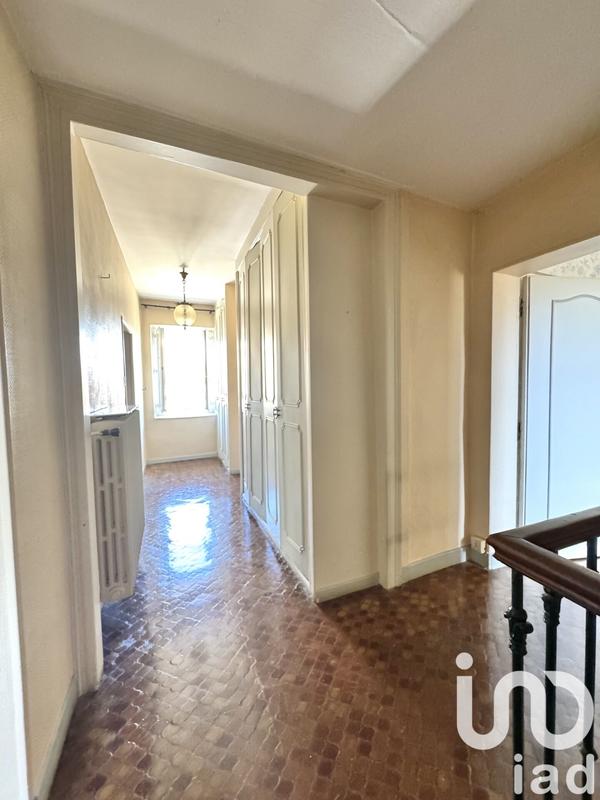 Maison de ville - 228 m² - 8 pièces