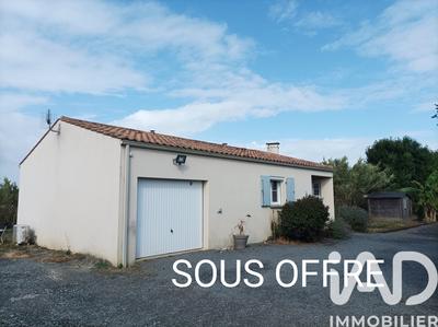 Maison - 95 m² - 4 pièces