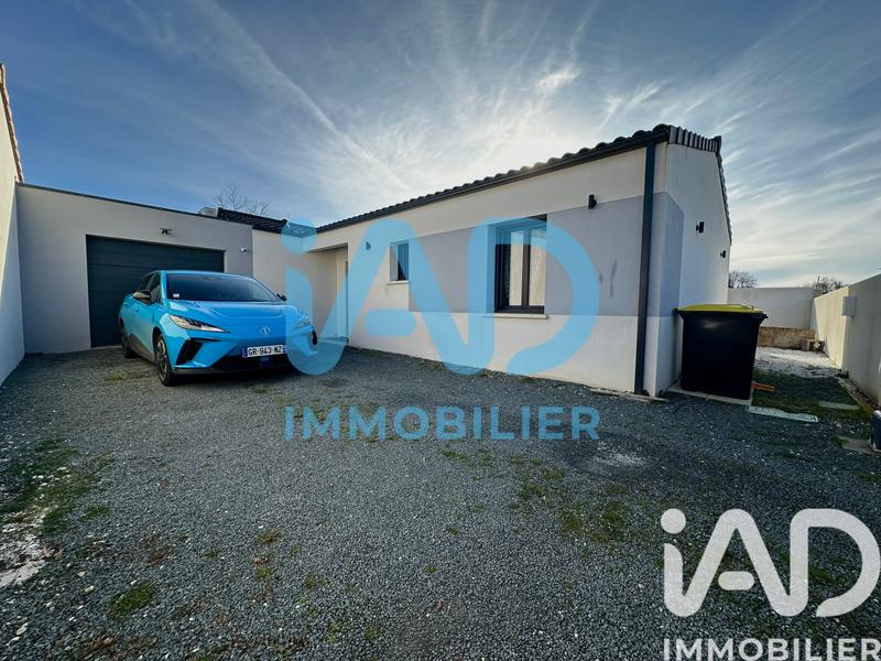 Maison - 98 m² - 4 pièces