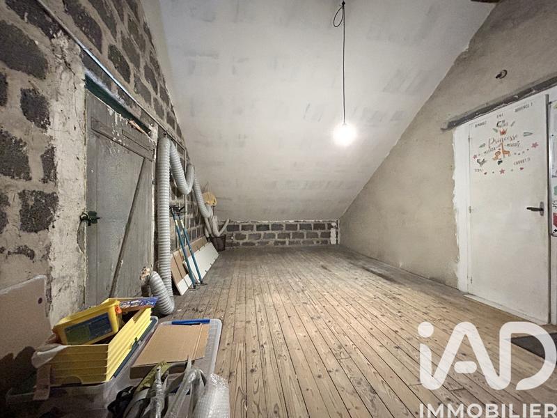 Maison - 98 m² - 5 pièces