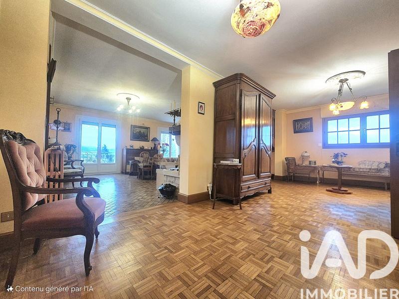 Maison - 150 m² - 7 pièces