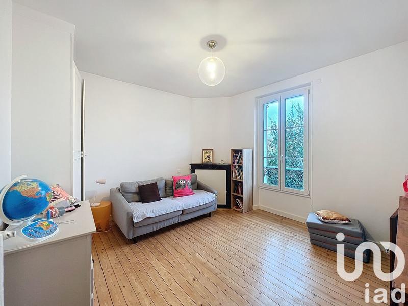 Maison - 180 m² - 7 pièces