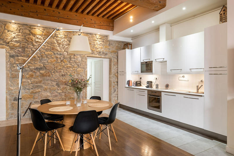 Appartement - 90 m² - 4 pièces