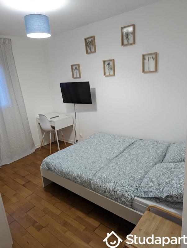 Chambre - 10 m² - 1 pièce