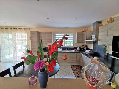 Maison - 191 m² - 7 pièces