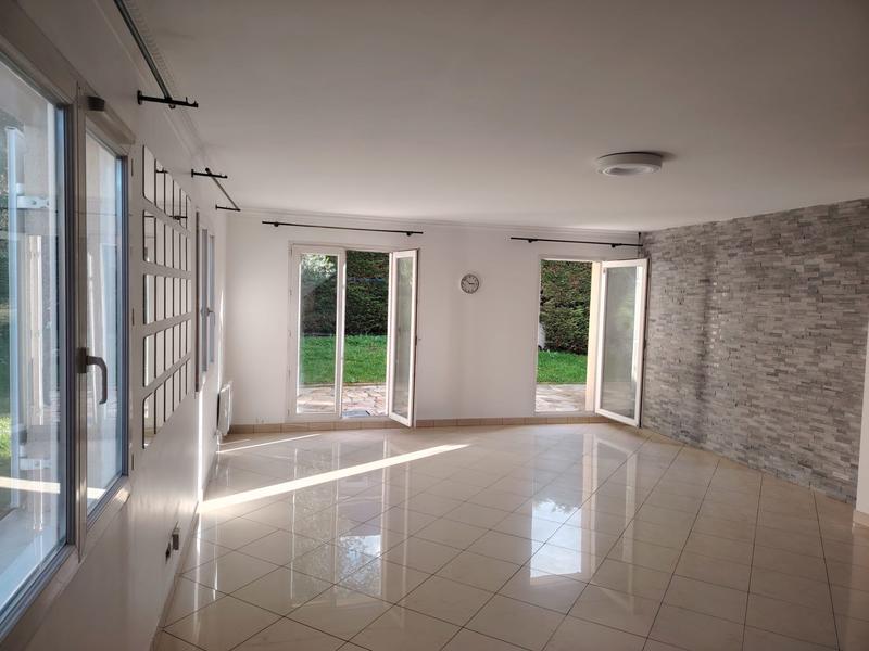 Maison - 141 m² - 5 pièces