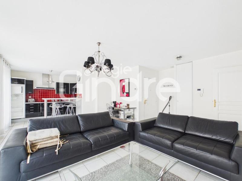 Appartement - 65 m² - 3 pièces